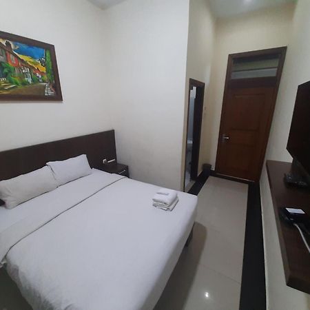 Urbanview Alfiya Hotel Lampung Bandar Lampung Buitenkant foto
