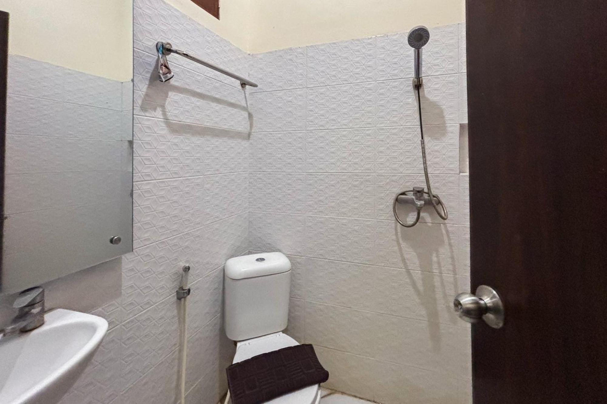 Urbanview Alfiya Hotel Lampung Bandar Lampung Buitenkant foto