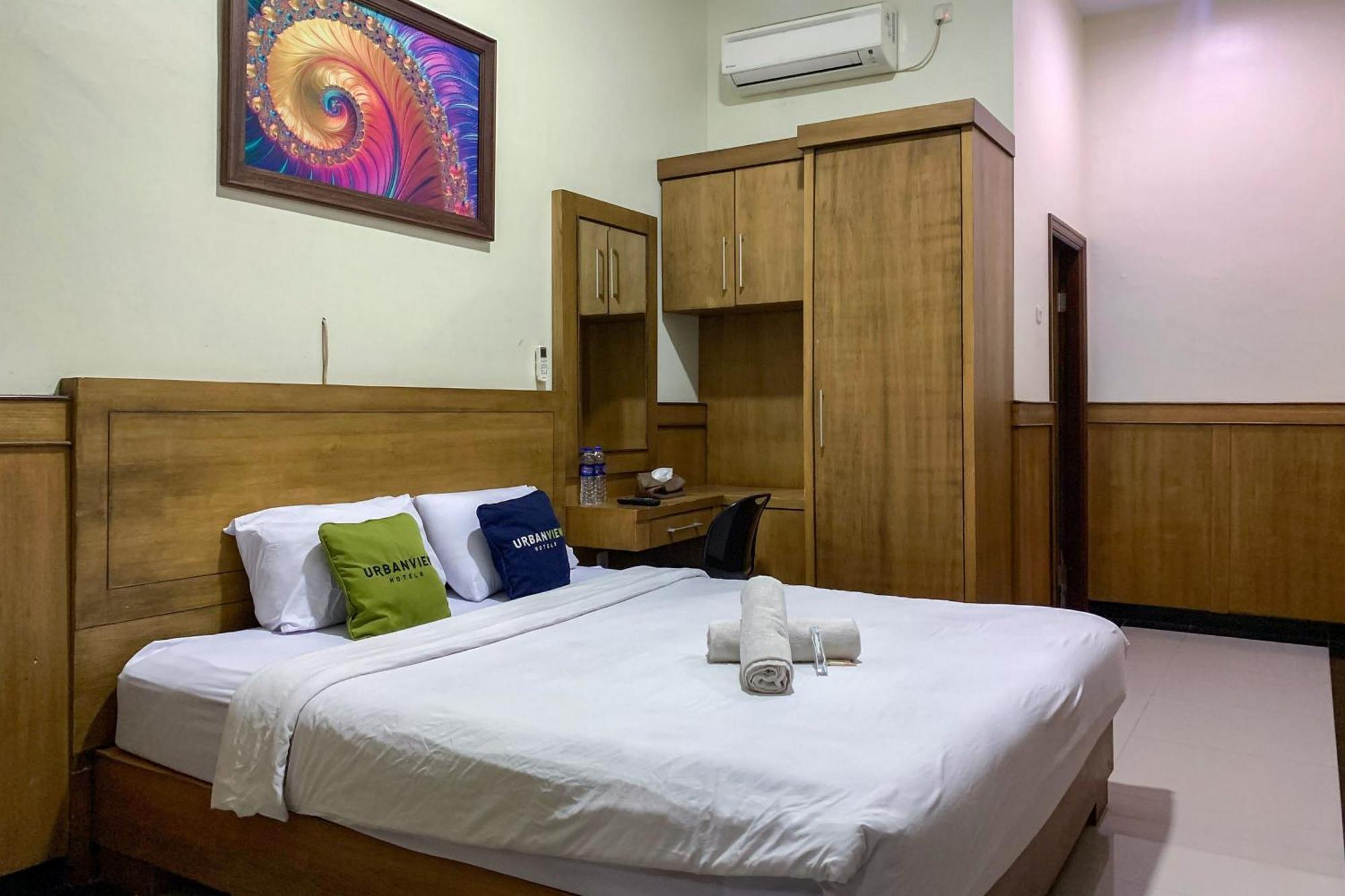 Urbanview Alfiya Hotel Lampung Bandar Lampung Buitenkant foto